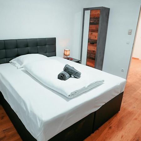 Vienna Shopping Center 6A Apartment Экстерьер фото