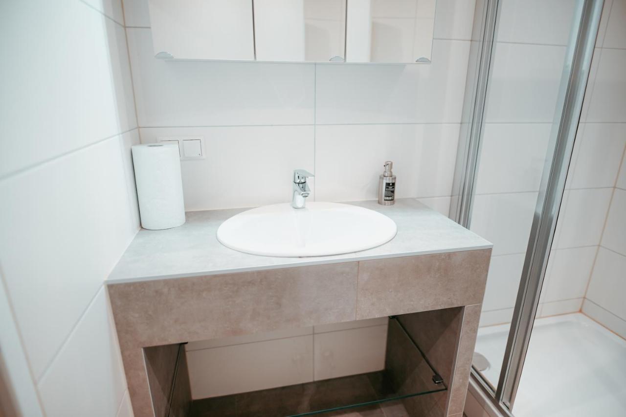 Vienna Shopping Center 6A Apartment Экстерьер фото