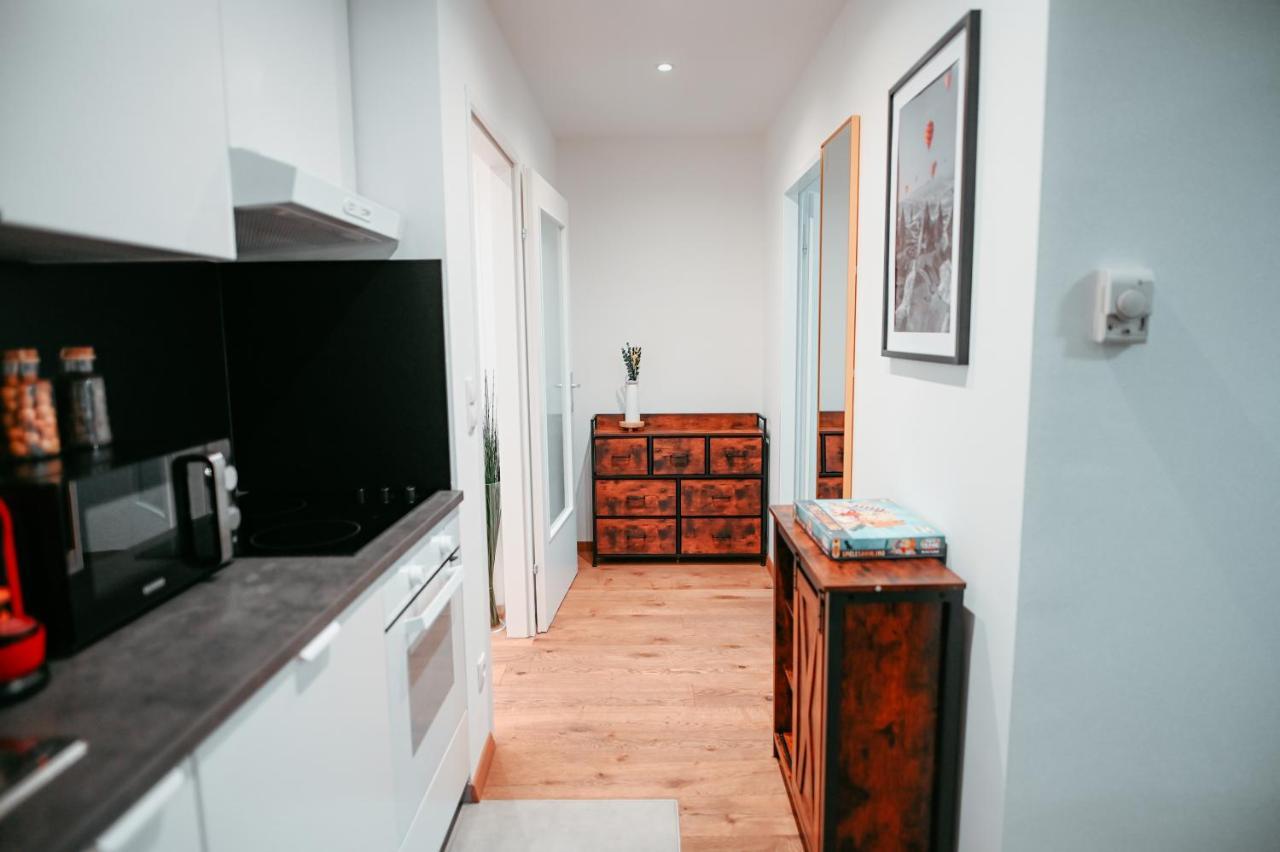 Vienna Shopping Center 6A Apartment Экстерьер фото